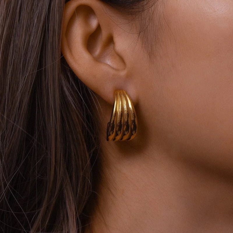 The Parisian Croissant Earrings: Gold